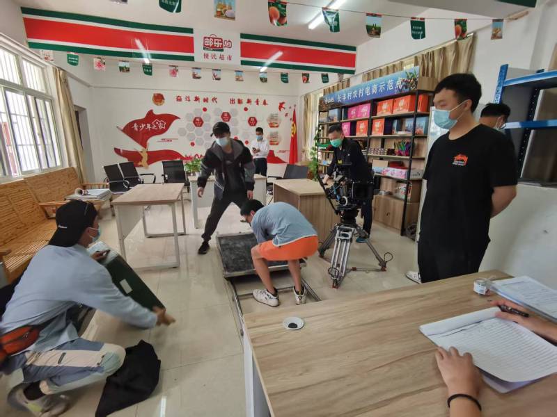 一支视频激活品牌生命力｜马龙县产品视频拍摄公司的创意魔法秀